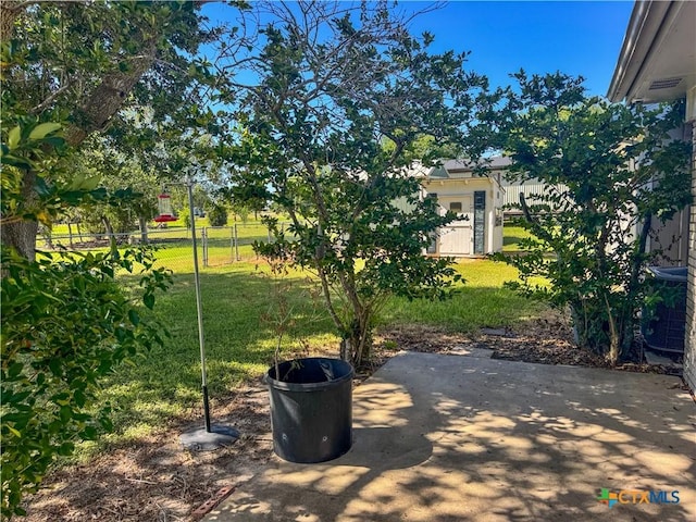 221 Oleander Ave, Tivoli, TX 77990 - photo 45