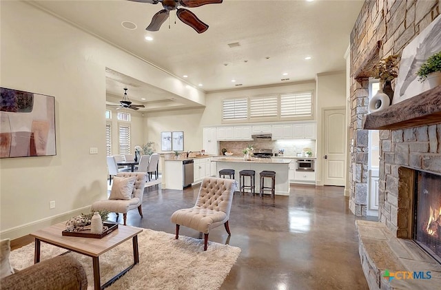 1320 Gruene Leaf Dr, New Braunfels, TX 78130 - photo 18