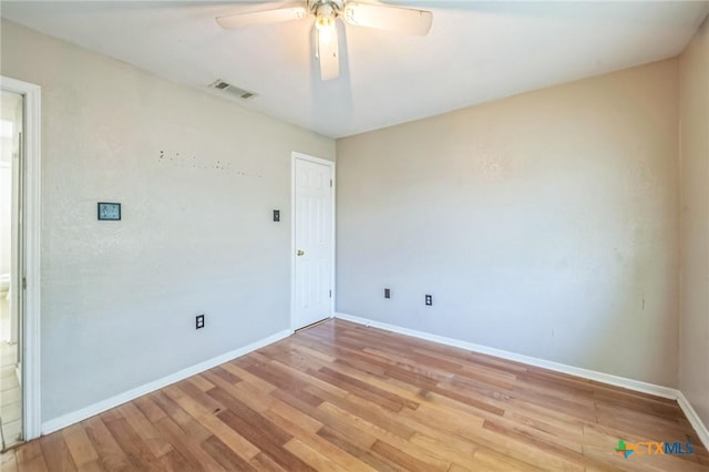 293 Reese Creek Rd, Killeen, TX 76549 - unfurnished room featuring visible vents, light wood-type flooring, a ceiling fan, and baseboards