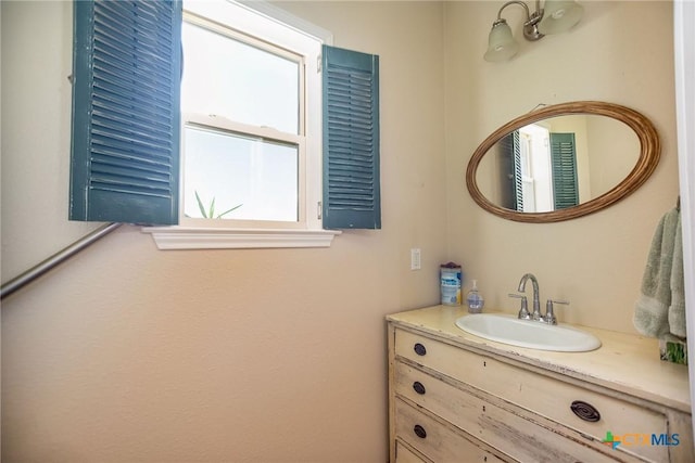 196 Garza Rd, Port Lavaca, TX 77979 - bathroom with vanity