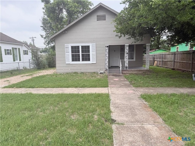 203 S 27th St, Temple, TX 76504 - bungalow-style home featuring covered porch