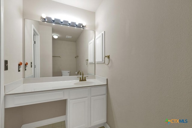 2121 Keystone Dr, New Braunfels, TX 78130 - half bath with toilet and vanity