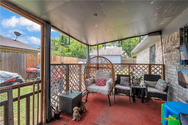 3602 Bacon Ranch Rd, Killeen, TX 76542 - sunroom with an outdoor hangout area, healthy amount of natural light, and vaulted ceiling