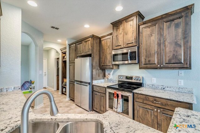 1033 Castleway Rd, New Braunfels, TX 78132 - photo 13