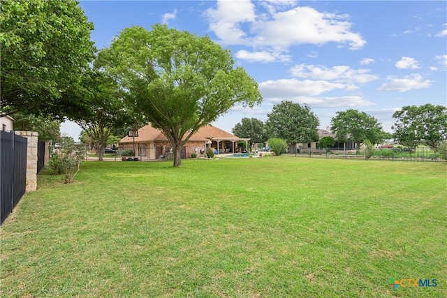 1332 Walker Cir, Salado, TX 76571 - view of yard