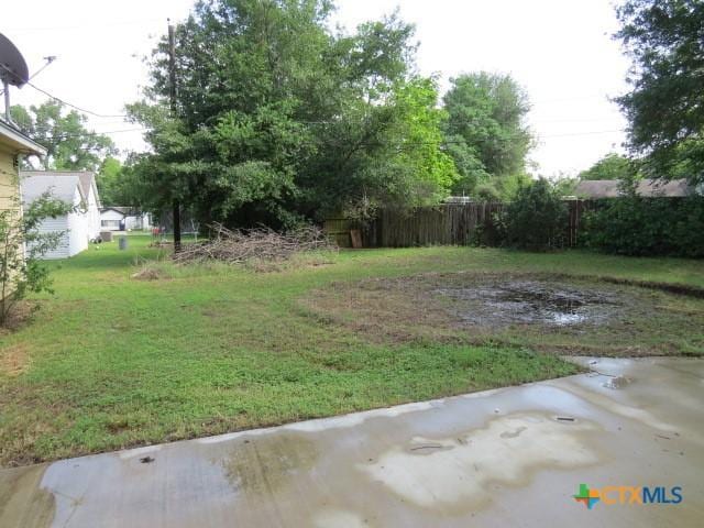 313 Mary St, Rockdale, TX 76567 - photo 5
