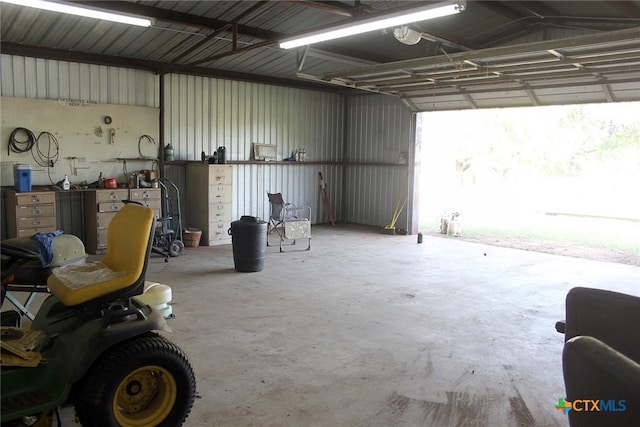 854 Pettytown Rd, Red Rock, TX 78662 - garage with metal wall