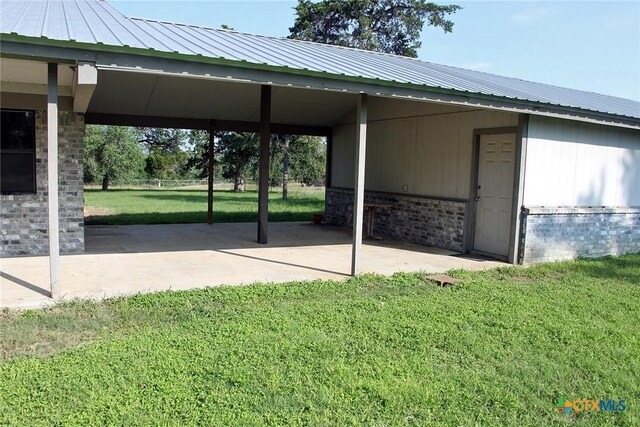 854 Pettytown Rd, Red Rock, TX 78662 - view of car parking