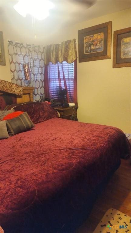 701 E Anaqua Ave, Victoria, TX 77901 - bedroom featuring wood finished floors