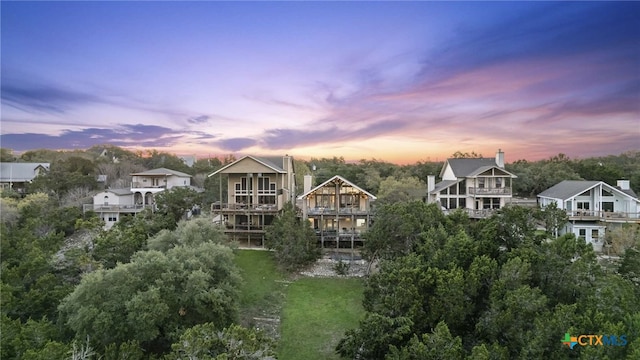 view of aerial view at dusk