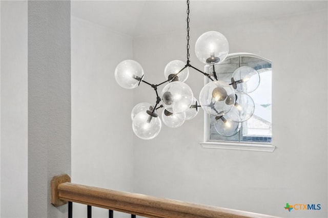 2516 Arno St, Harker Heights, TX 76548 - detailed view of a chandelier