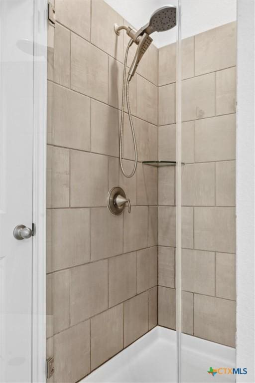 2516 Arno St, Harker Heights, TX 76548 - full bathroom with a tile shower