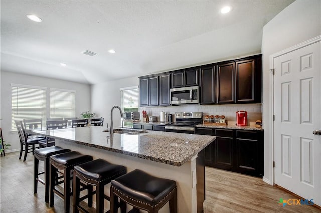733 Peak Pl, Seguin, TX 78155 - photo 7