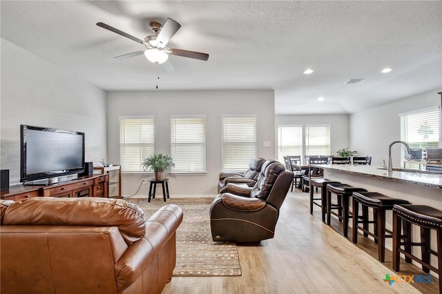 733 Peak Pl, Seguin, TX 78155 - photo 3