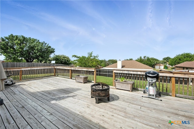 604 Totem Trl, Harker Heights, TX 76548 - wooden terrace featuring a fire pit and a fenced backyard