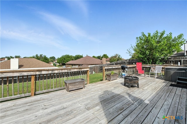 604 Totem Trl, Harker Heights, TX 76548 - wooden terrace featuring an outdoor fire pit, a fenced backyard, and a hot tub