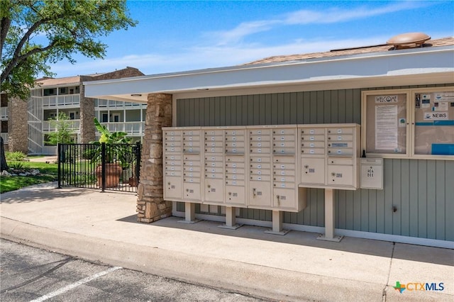 2 Cliffhouse Dr Unit 103, Belton, TX 76513 - view of property's community with mail area