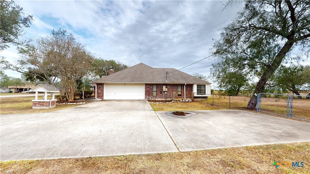 view of front facade with a garage