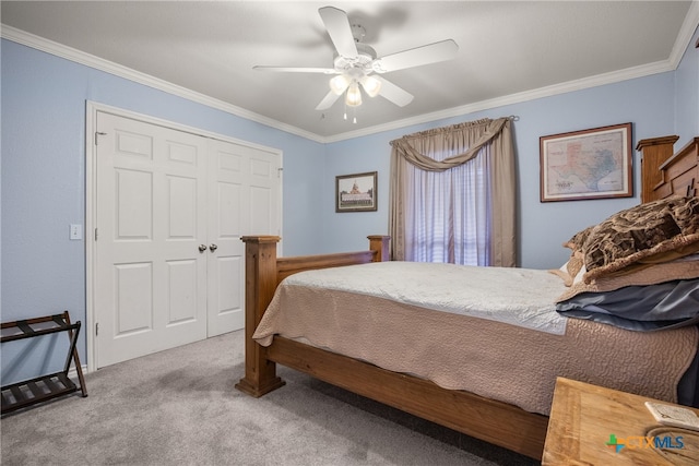 bedroom featuring ceiling fan, light colored carpet, and ornamental molding