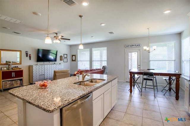 2502 Dante Ct, Harker Heights, TX 76548 - kitchen featuring dishwasher, plenty of natural light, an island with sink, pendant lighting, and recessed lighting