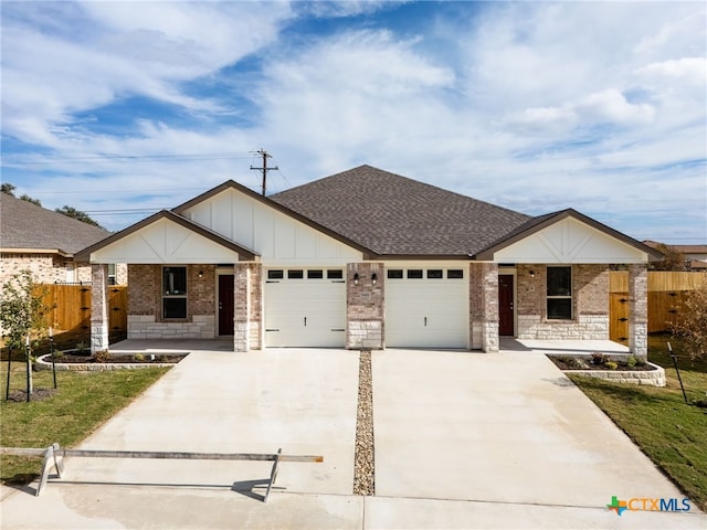 view of front facade with a garage