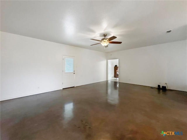 408 Rowdy Dr, Killeen, TX 76542 - unfurnished room featuring a ceiling fan and finished concrete flooring