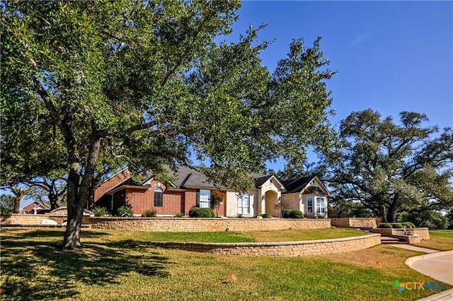 Listing photo 3 for 207 C L Duckett Dr, Cuero TX 77954