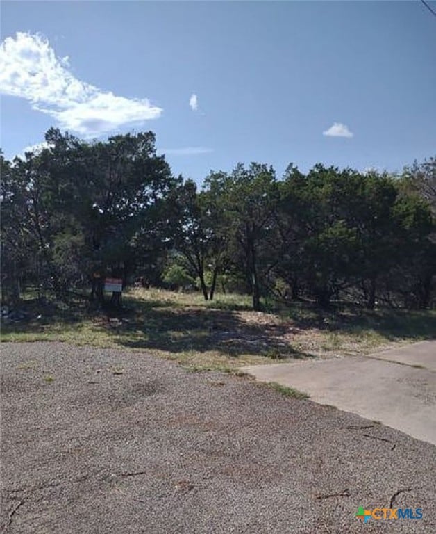 Listing photo 3 for 15988 Comanche Ct, Temple TX 76502