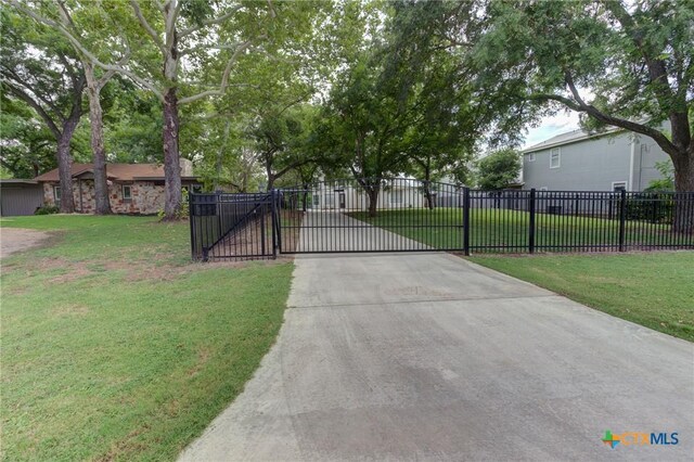832 Albert St, New Braunfels, TX 78130 - photo 41