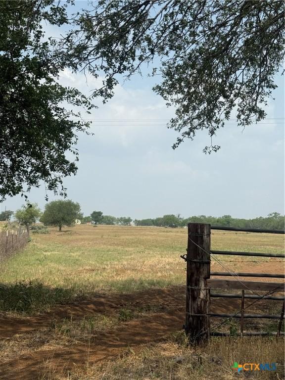 1404 US Highway 87, Stockdale, TX 78160