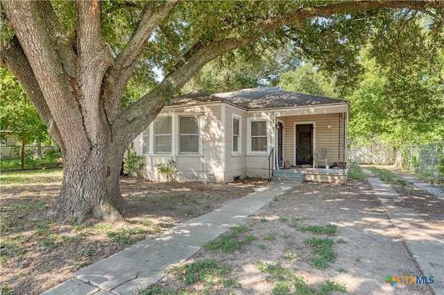 bungalow featuring a porch