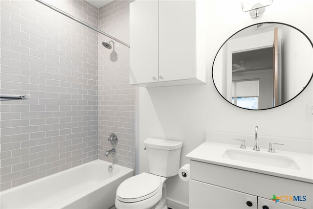 1208 N Academy Ave Unit 3203, New Braunfels, TX 78130 - full bathroom featuring toilet, vanity, and bathtub / shower combination