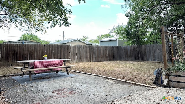 view of yard with a patio