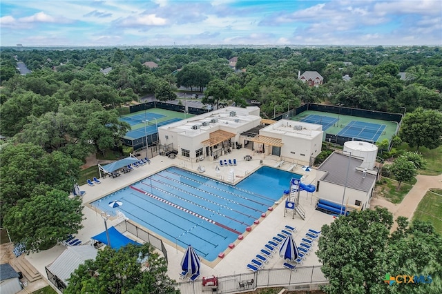 birds eye view of property