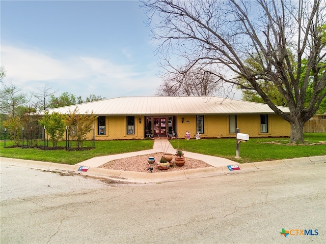 112 Skipcha Trl, Lampasas, TX 76550 - photo 1