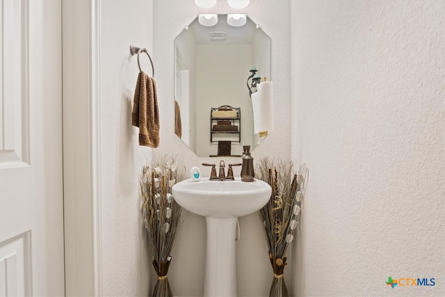 bathroom with sink