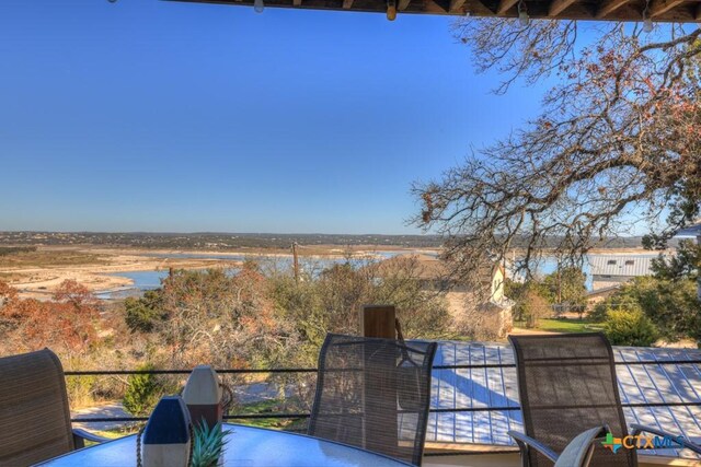 1518 Lakeside Dr, Canyon Lake, TX 78133 - view of front of home