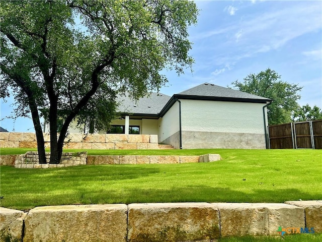 2819 Isaac Cir, Belton, TX 76513 - view of side of home featuring stucco siding