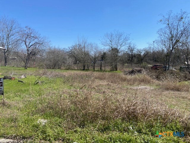 112 Ivy Ave, Luling TX, 78648 land for sale