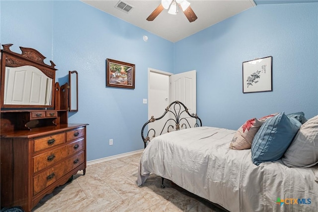 bedroom featuring ceiling fan