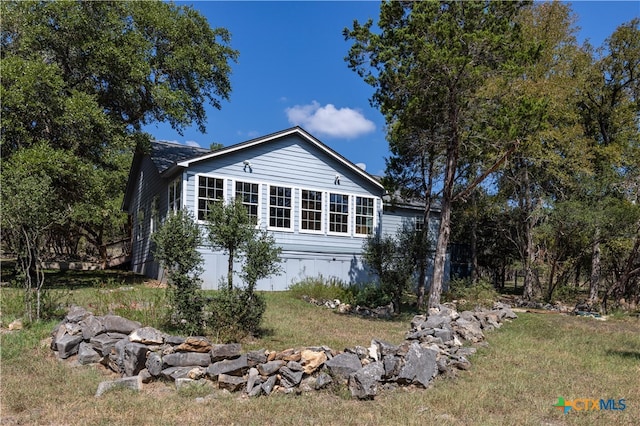 view of side of property