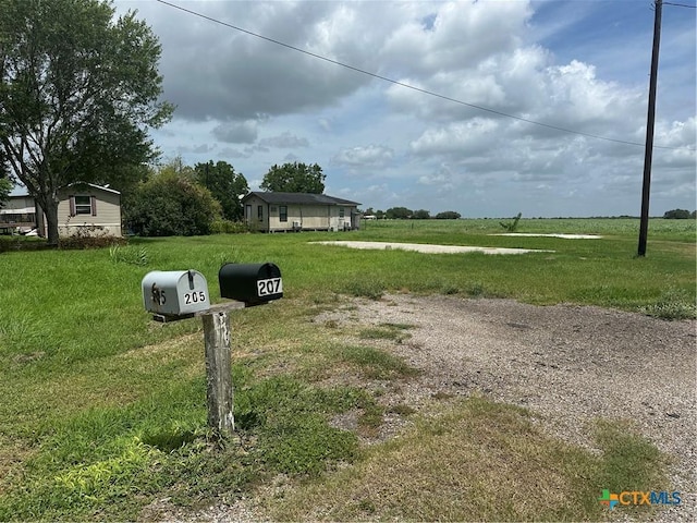 205 Garza St, Tivoli, TX 77990 - photo 2