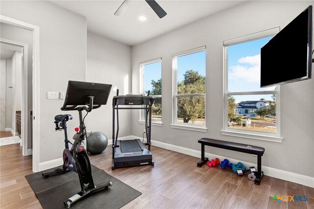 1125 Provence Pl, New Braunfels, TX 78132 - workout room featuring ceiling fan, baseboards, wood finished floors, and recessed lighting