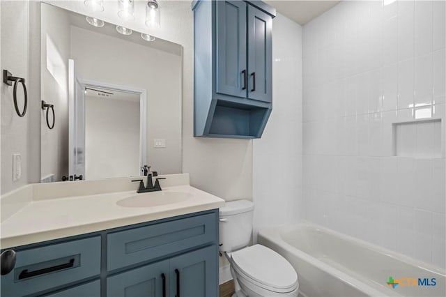1811 Ember Dr, Temple, TX 76502 - bathroom with vanity and shower / bath combination