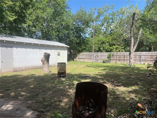 408 Hubbard St, Yoakum, TX 77995 - photo 20