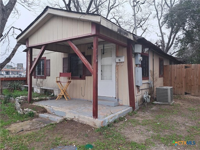 view of outdoor structure with central AC