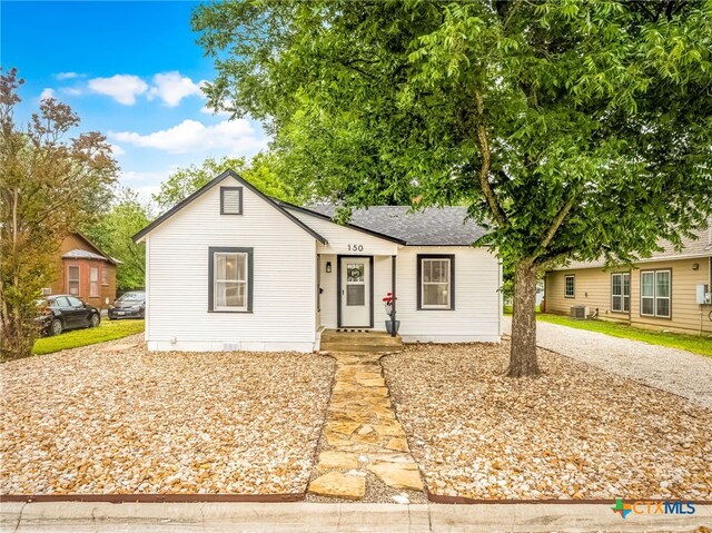 150 W Faust St, New Braunfels, TX 78130 - photo 1