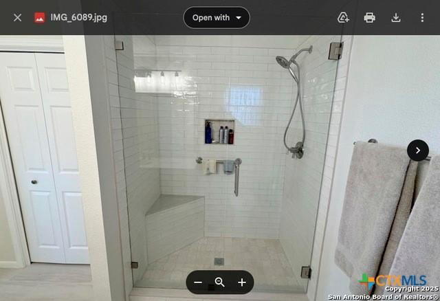 1254 Village Shore Dr, Canyon Lake, TX 78133 - bathroom featuring a stall shower