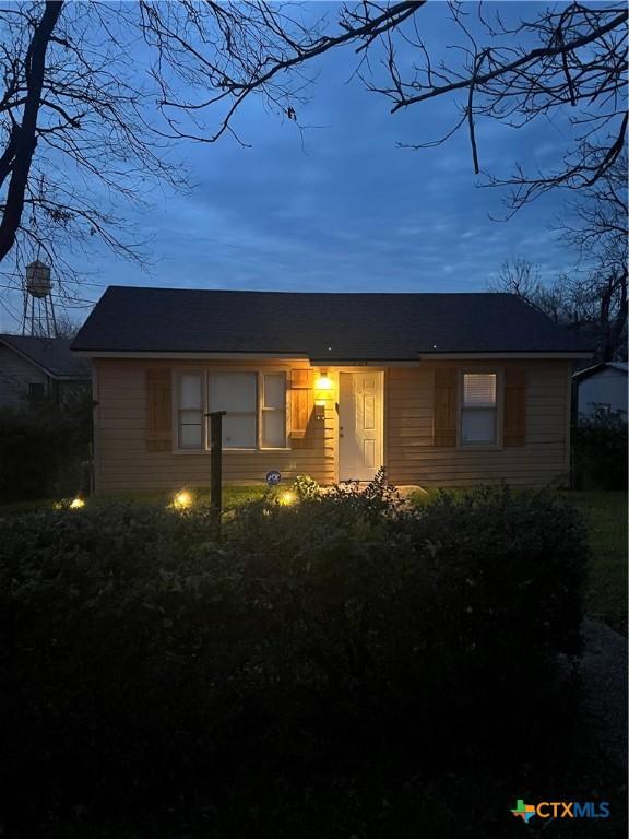 704 E Ave N, Temple, TX 76504 - view of single story home