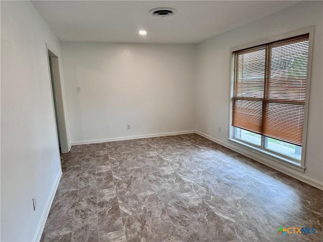 2303 Bon Aire Ave, Victoria, TX 77901 - unfurnished room featuring baseboards